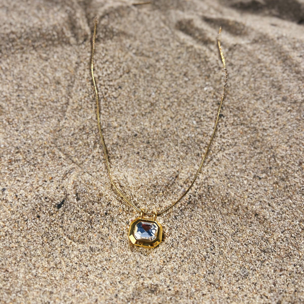 Clarity Pendant Necklace